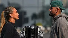 Соболенко угостила Ника Кирьоса российскими конфетами перед «Битвой полов»