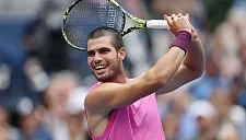 Алькарас сравнялся с Медведевым по числу побед над игроками топ-10
