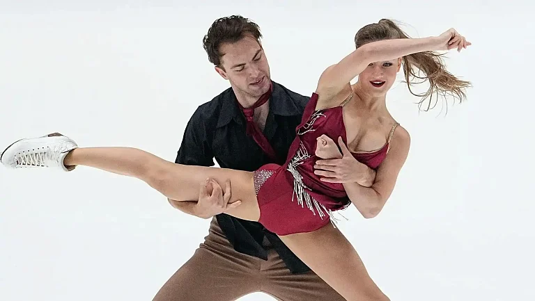 Кагановская и Некрасов заняли второе место после ритм‑танца в Красноярске