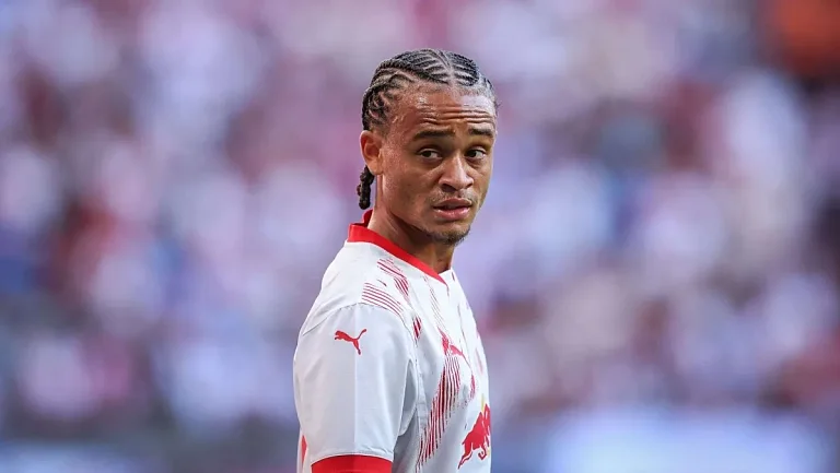 «Челси» ведет переговоры о трансфере Хави Симонса