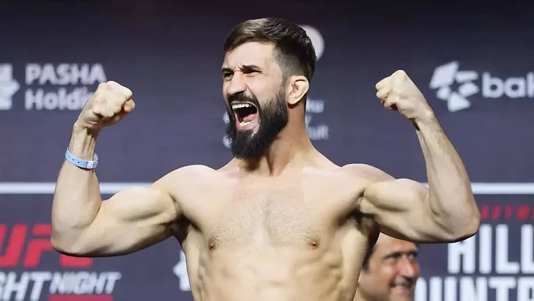 Садыхов против поединка Махачев — Топурия в UFC: «Это фрик‑шоу»