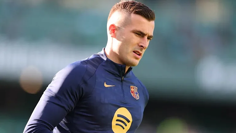 Иньяки Пенья переходит в «Эльче» на правах аренды