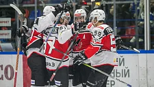 Девять побед подряд: «Металлург» догнал рекорд ВХЛ