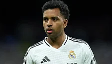 Родриго проводит время в Греции, готовясь к вызову в сборную