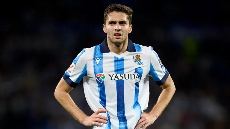 Гришин поставил под вопрос будущее Захаряна в «Реал Сосьедад»