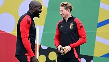 Бёкема рассказал о звёздных партнёрах и причинах перехода в «Наполи»