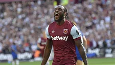 Микаил Антонио поддержал Исака