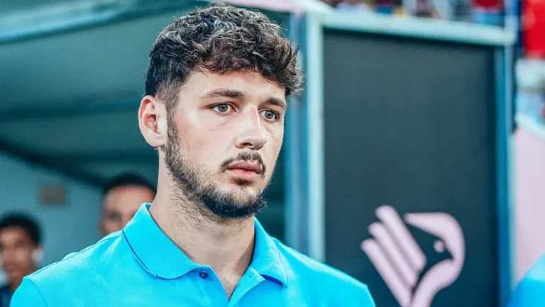 Джеймс Траффорд дебютирует за «Манчестер Сити» в матче с «Палермо»