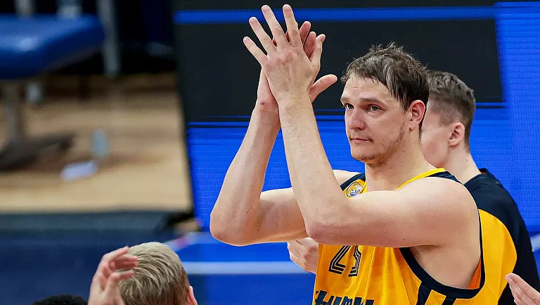 «Амкал» может выпустить Мозгова и установить рекорд Кубка России