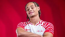 Венсан Компани не добился одобрения у «Баварии» по трансферу Хави Симонса