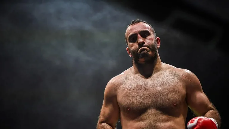 Мурат Гассиев вошёл в топ-10 лучших тяжеловесов мира по версии The Ring