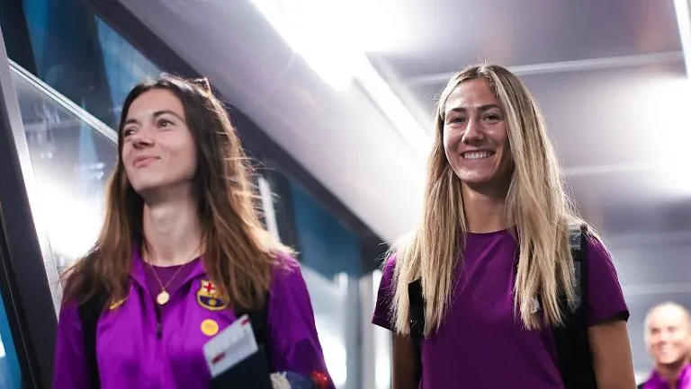 Женская команда «Барселоны» прибыла в Мексику