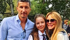 Дочь экс-футболиста ЦСКА Евгения Алдонина выступила с обращением о здоровье отца