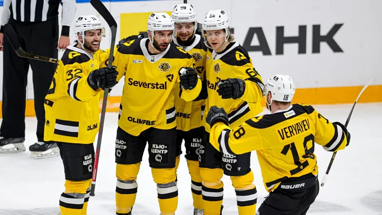 Думбадзе объяснил систему игры «Северстали» под руководством Козырева