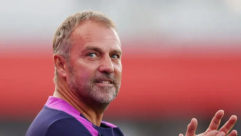 Флик поблагодарил Мартинеса за его вклад в успехи «Барселоны»