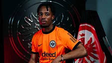 Элье Ваи — новый рекордсмен «Айнтрахта» готов к решающему шагу