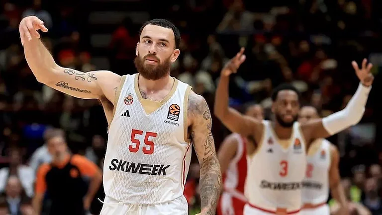 Майк Джеймс продолжит карьеру в «Монако»