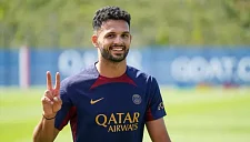 Нападающий ПСЖ обвинил судей в поражении от «Парижа»