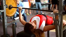 Юная спортсменка дисквалифицирована за использование запрещенных препаратов