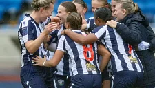 Команда «Альбион» вырвала победу у «Сток Сити» в дополнительное время