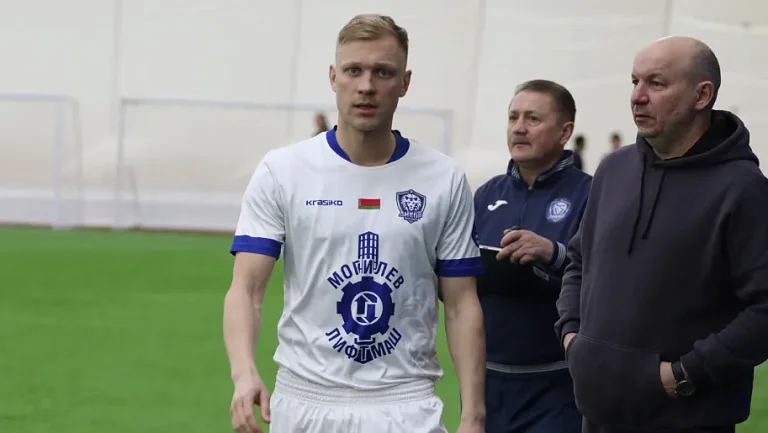 Белорус Сергей Глебко продолжит карьеру в российской Медиалиге