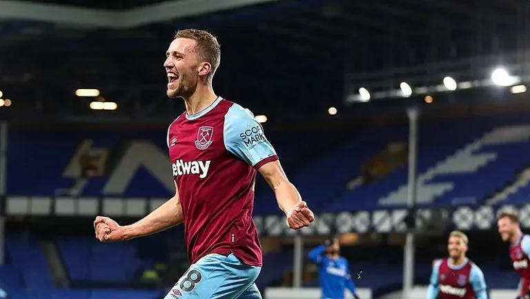 «Вест Хэм» отклоняет предложения по Соучеку