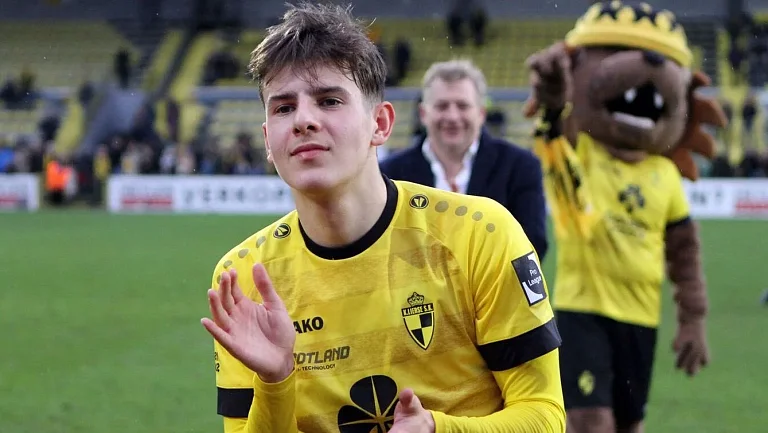 «Льерс» уступает «Беверену» в первом матче сезона