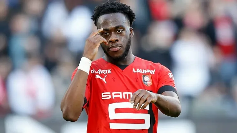 Арно Калимуэндо может покинуть «Ренн»