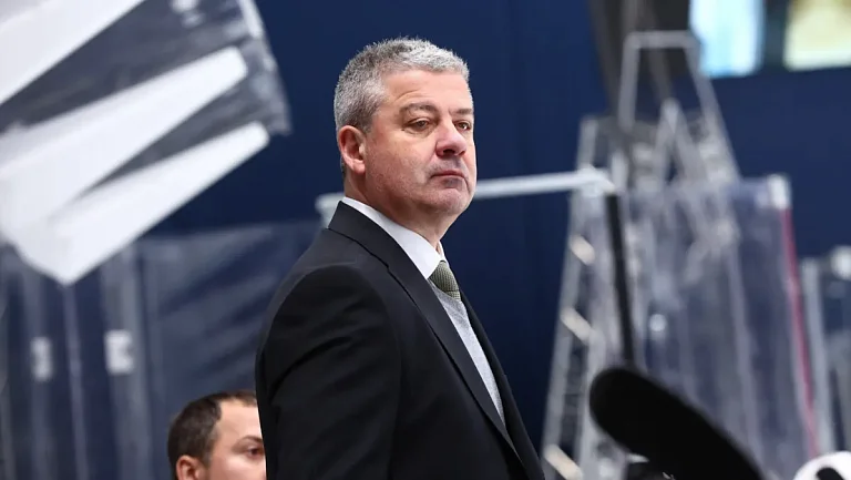 Тамбиев — о прощании с игроками «Адмирала»: Не люблю сопли размазывать