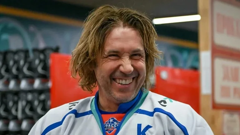 Александр Мостовой о величии Овечкина: «Должны стоя аплодировать»