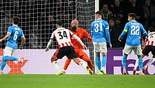 «Наполи» потерпел разгромное поражение от ПСВ в матче Лиги чемпионов