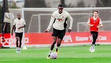 Слот: «Исак может сыграть 45 минут против «Атлетико»