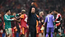 Крауч назвал решения Слота «странными» в матче с «Галатасараем»