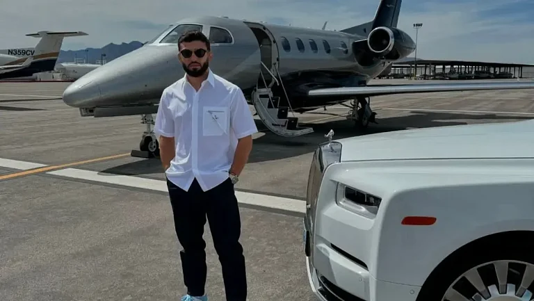 Царукян о богатстве: Здорово, когда можешь попросить у отца 500 тысяч на машину