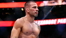 Пантожа проиграл титул после жесткой травмы в бою с Ваном на UFC 323