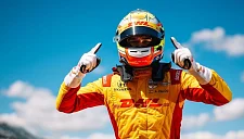 Алекс Палоу завоевал поул-позицию на Milwaukee Mile