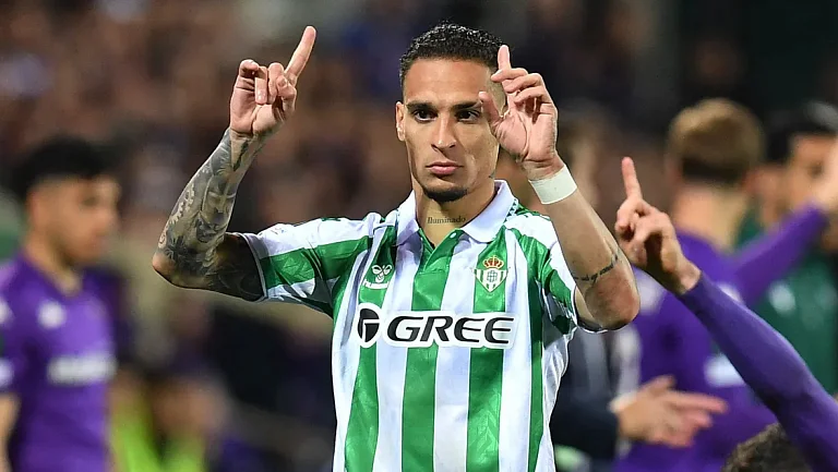 Антони снова станет игроком «Бетиса»