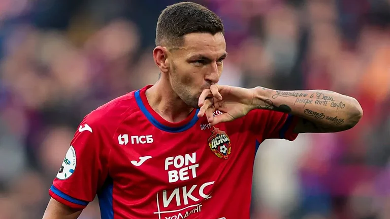 ЦСКА не хочет отпускать Рошу в ОАЭ 