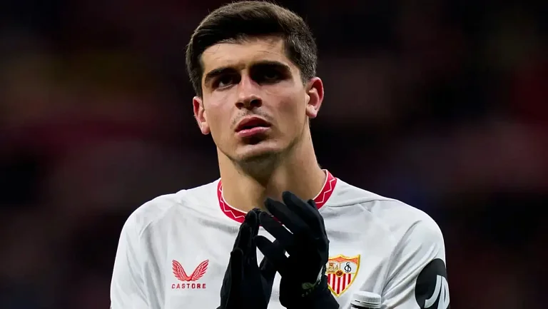 «Наполи» продолжает следить за Хуанлу Санчесом