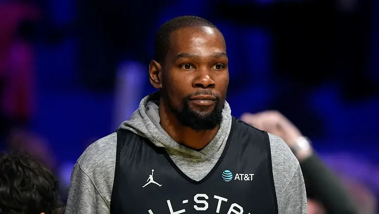 Кевин Дюрант стал самым высокооплачиваемым баскетболистом в истории НБА