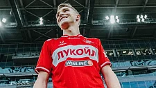 Илья Самошников перешел из «Локомотива» в «Спартак» на 3 года