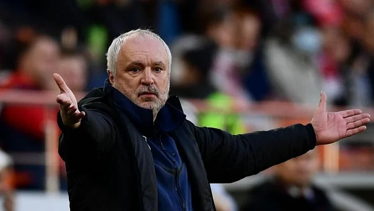 «Факел» остался без тренера: Мостовой удивился отставке