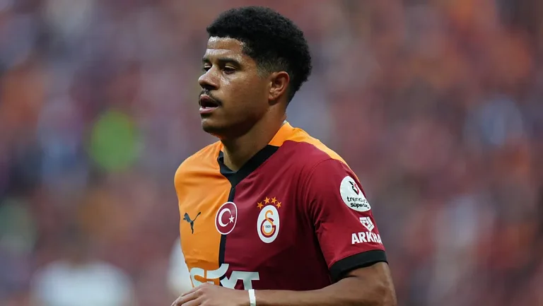 «Астон Вилла» нацелилась на трансфер Габриэля Сары