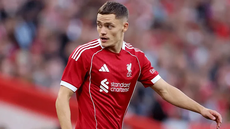 Арне Слот высоко оценил адаптацию Флориана Вирца в «Ливерпуле»