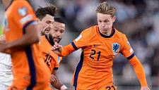 Де Йонг заговорил о будущем в «Барселоне» и поддержал Ямаля