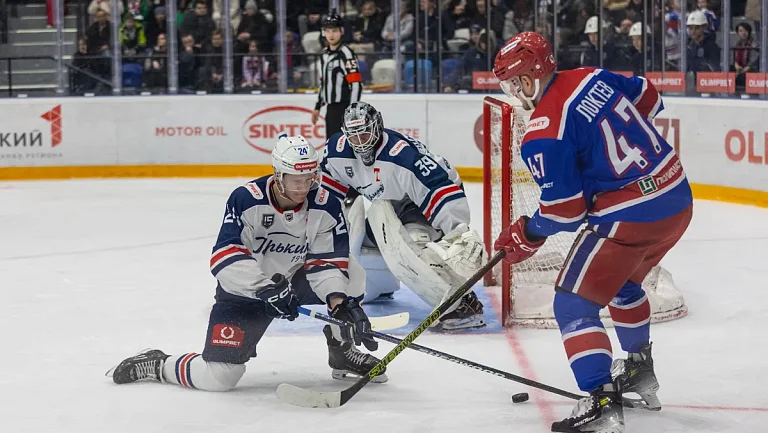 «Торпедо-Горький» — АКМ: класс против формы — кто кого?