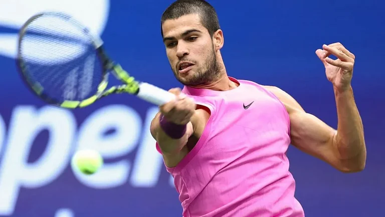 Экс-теннисист Макнами объяснил, как Алькарас переломил финал US Open