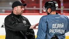 Баландин о Рише: «31-летний мальчик не должен руководить Трактором»