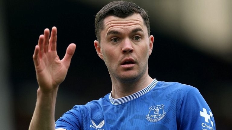 Майкл Кин продлил контракт с «Эвертоном»