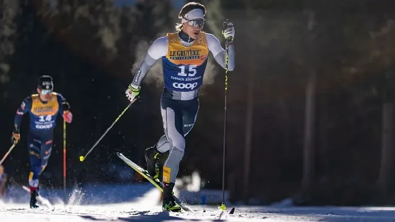 Коростелёв хочет показать форму, в которой он и Непряева побегут на ОИ-2026